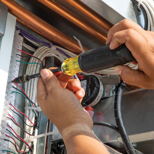 Klein HVAC Adjustable-Length Impact Screwdriver with Flip Socket